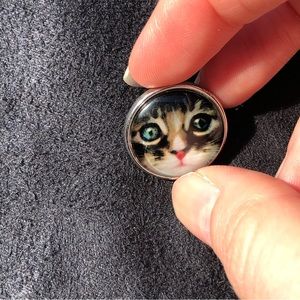 Cat Face Snap Button | NWOT